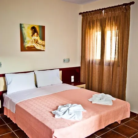 Aselinos Sleeps 6 With Pool Air Con And Wifi Βίλα