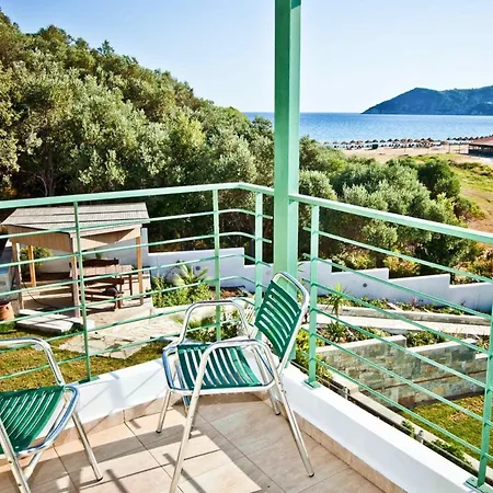 Villa Aselinos Sleeps 6 With Pool Air Con And Wifi Troulos